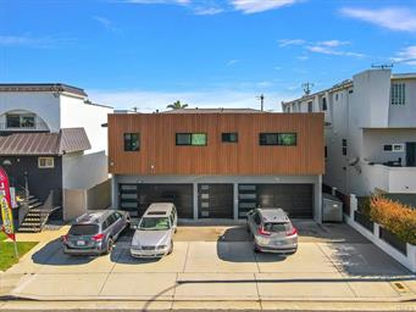 2102 Manhattan Beach Boulevard, Redondo Beach